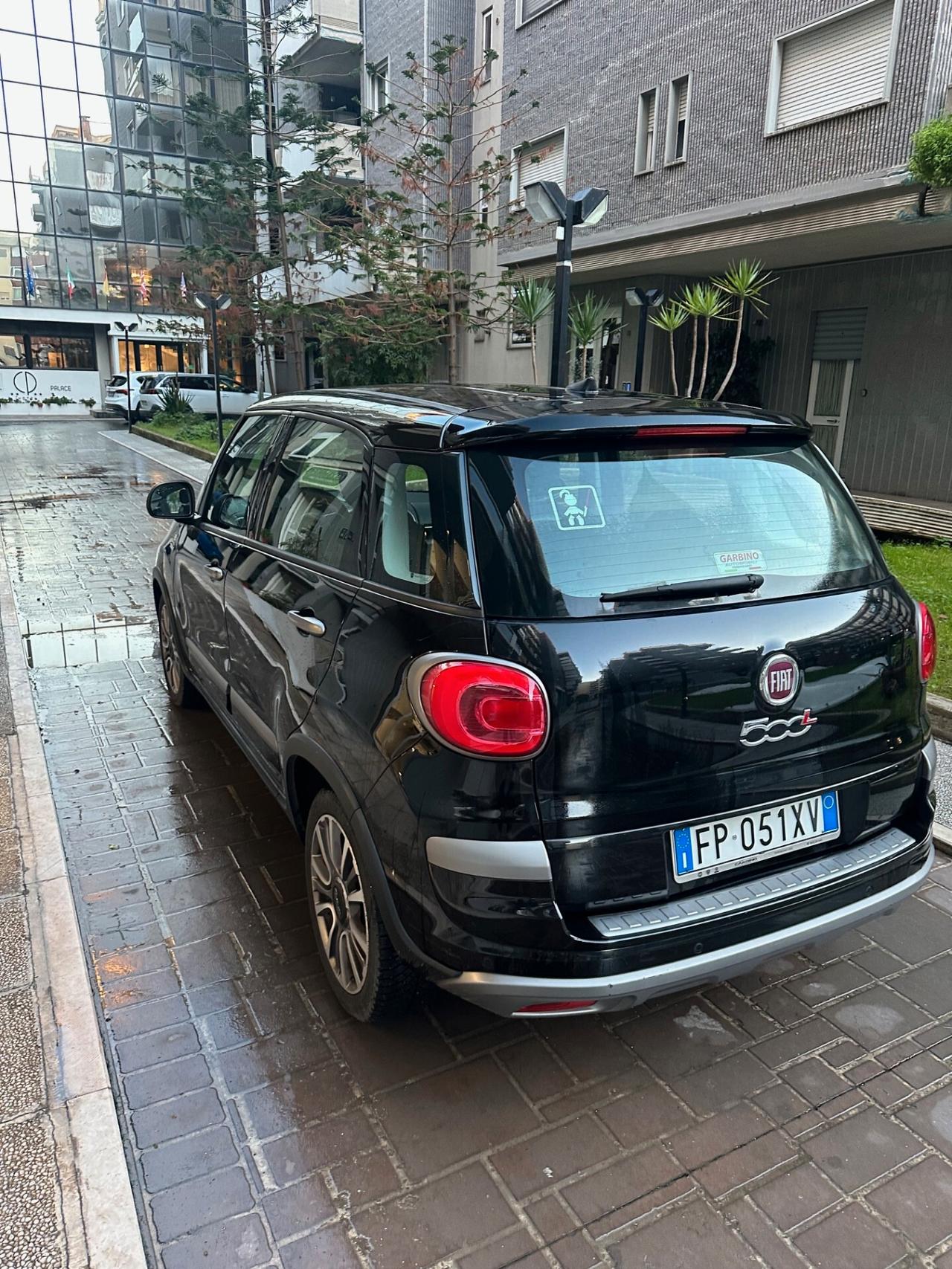 Fiat 500L 1.6 Multijet 120 CV Cross