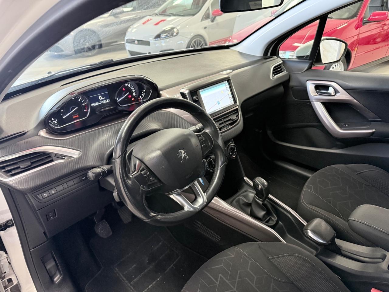 Peugeot 2008 PureTech 82 Allure