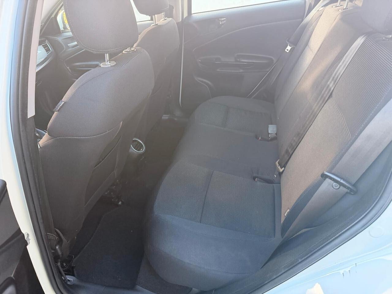 Alfa Romeo Giulietta 1.6 JTDm-2 105 CV Distinctive