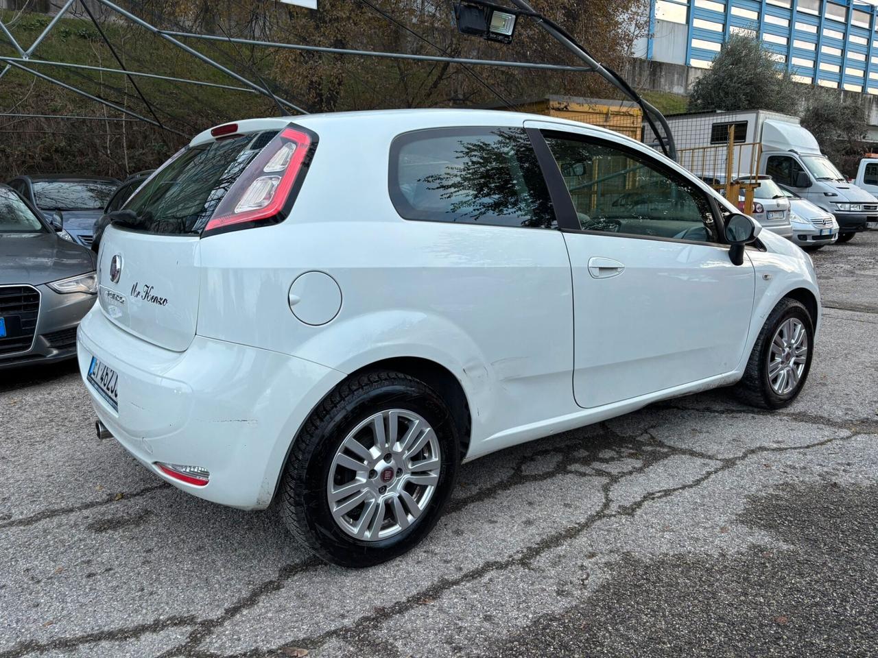 Fiat Punto 1.3 MJT II 75 CV ok Neopatentati