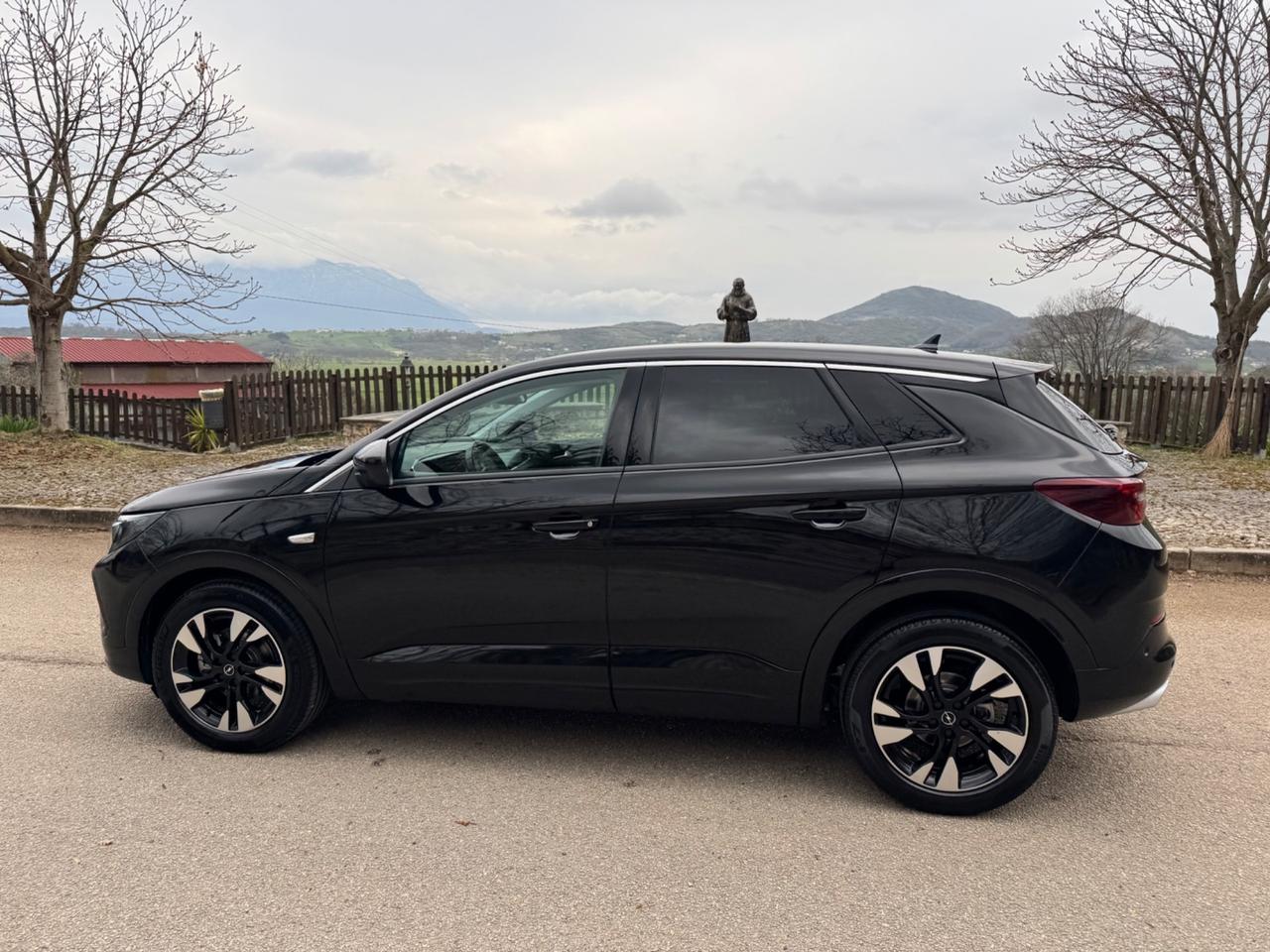 Opel Grandland 1.5 diesel Ecotec aut. Business Elegance