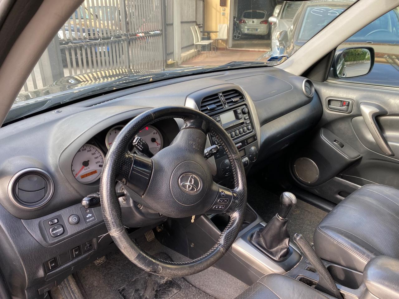 Toyota RAV 4 RAV4 2.0 Tdi D-4D cat 5 porte Sol