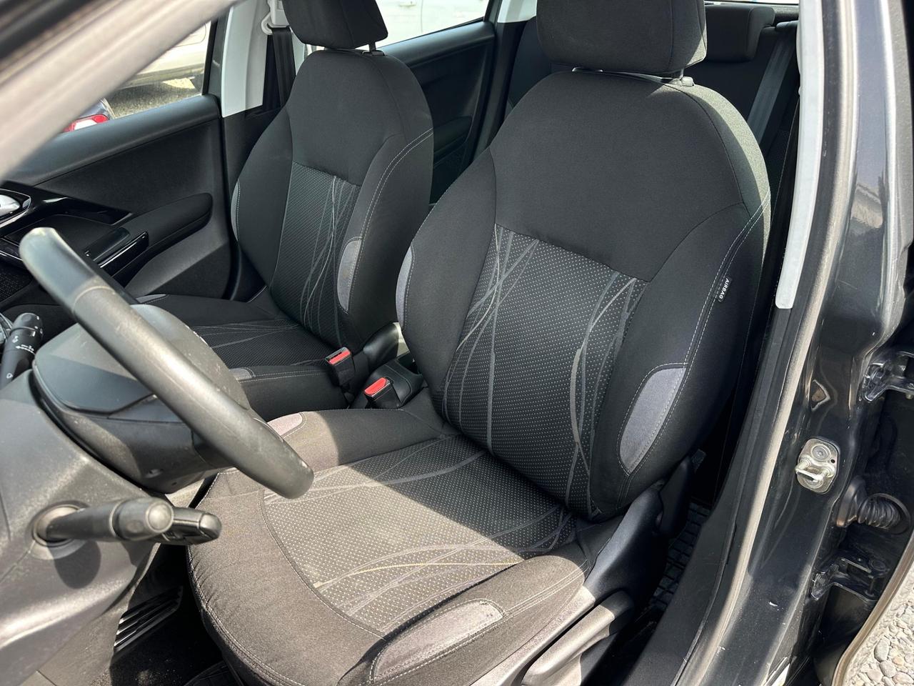 Peugeot 208 1.2 VTi GPL GAS 82 CV 5 porte Active