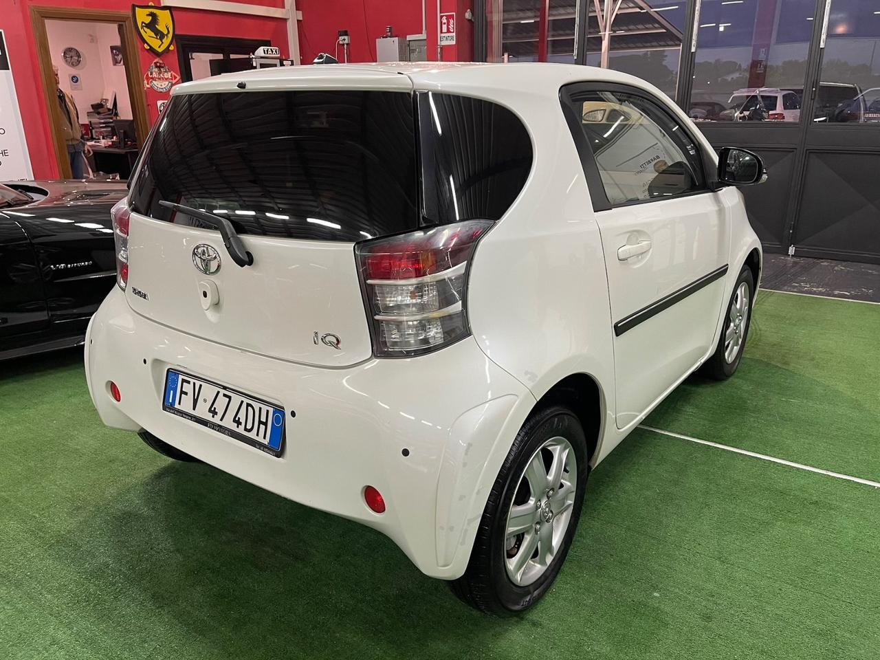Toyota iQ 1.4 Diesel Rarissima PERMUTE RATE