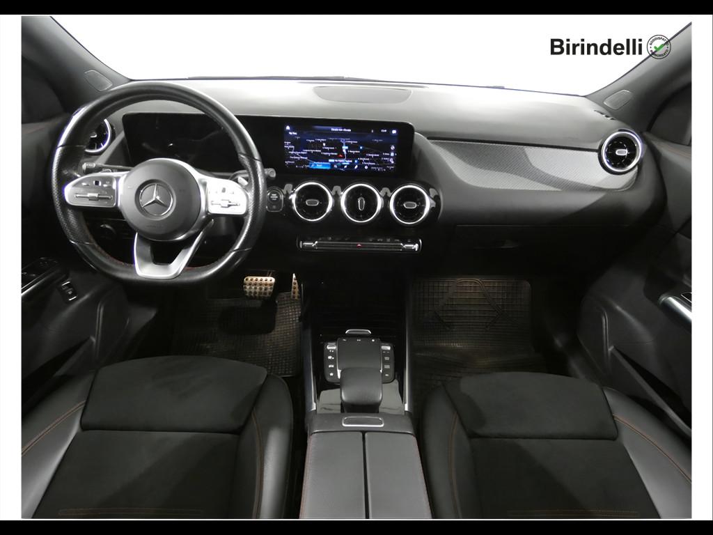 Mercedes-Benz GLA (H247) - GLA 200 d Automatic Premium