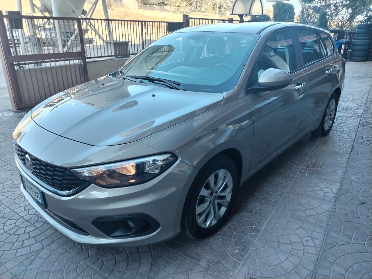 Fiat Tipo 1.6 Mjt S&S SW Lounge