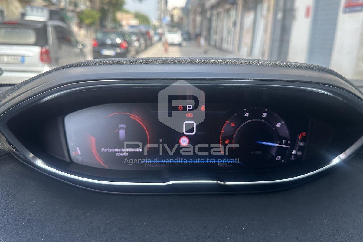 PEUGEOT 3008 BlueHDi 130 S&S EAT8 Allure Pack
