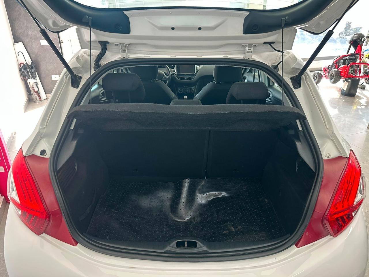 Peugeot 208 1.2 VTi 82 CV 5 porte Access