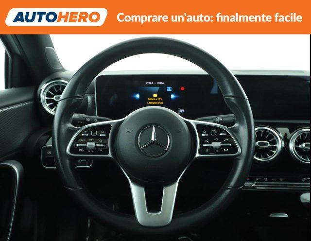 MERCEDES-BENZ A 180 Automatic Sport