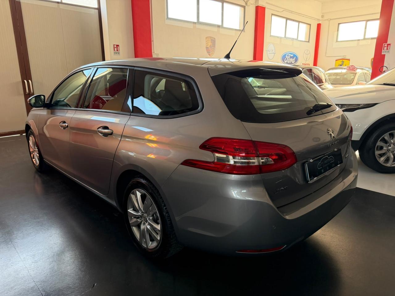 Peugeot 308 1.6 HDi 100 CV Stop&Start SW Business