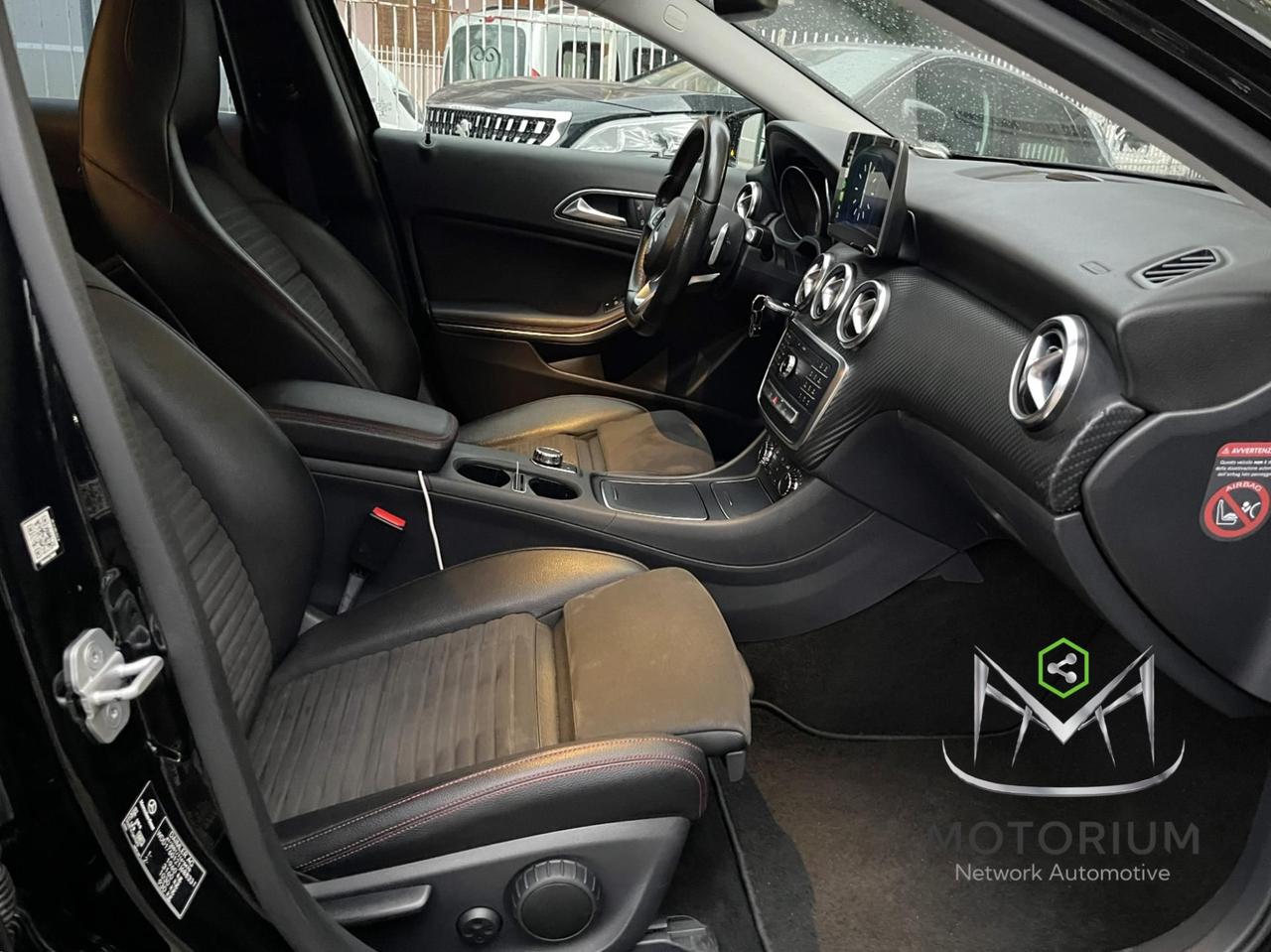 Mercedes A 180 D Premium 7G-DCT my16