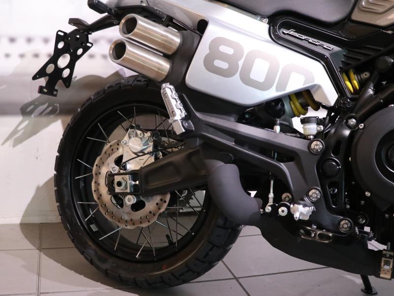 Benelli Leoncino Trail 800