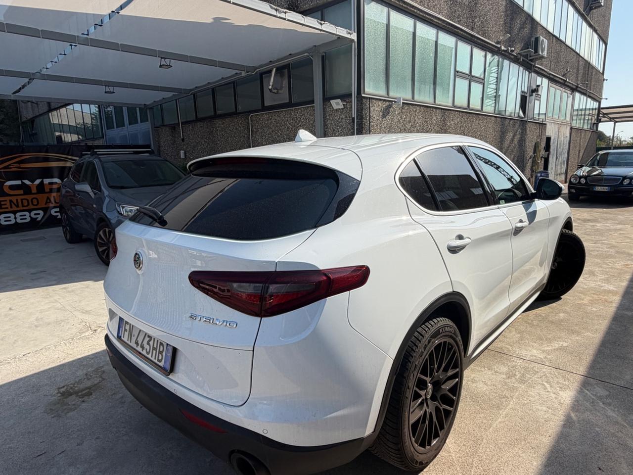 Alfa Romeo Stelvio 2.2 TD 177CV AUTOMATIC 4X4 EURO6B