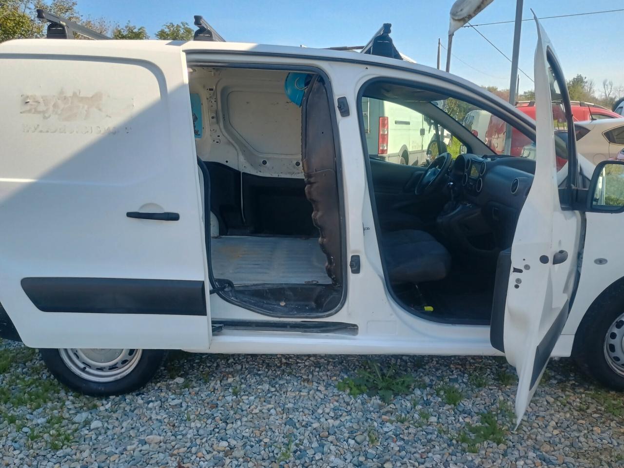 PEUGEOT PARTNER FURGONATO 1.6 HDi 90CV