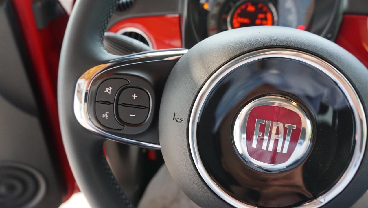 Fiat 500 1.0 hybrid (Red) 70cv