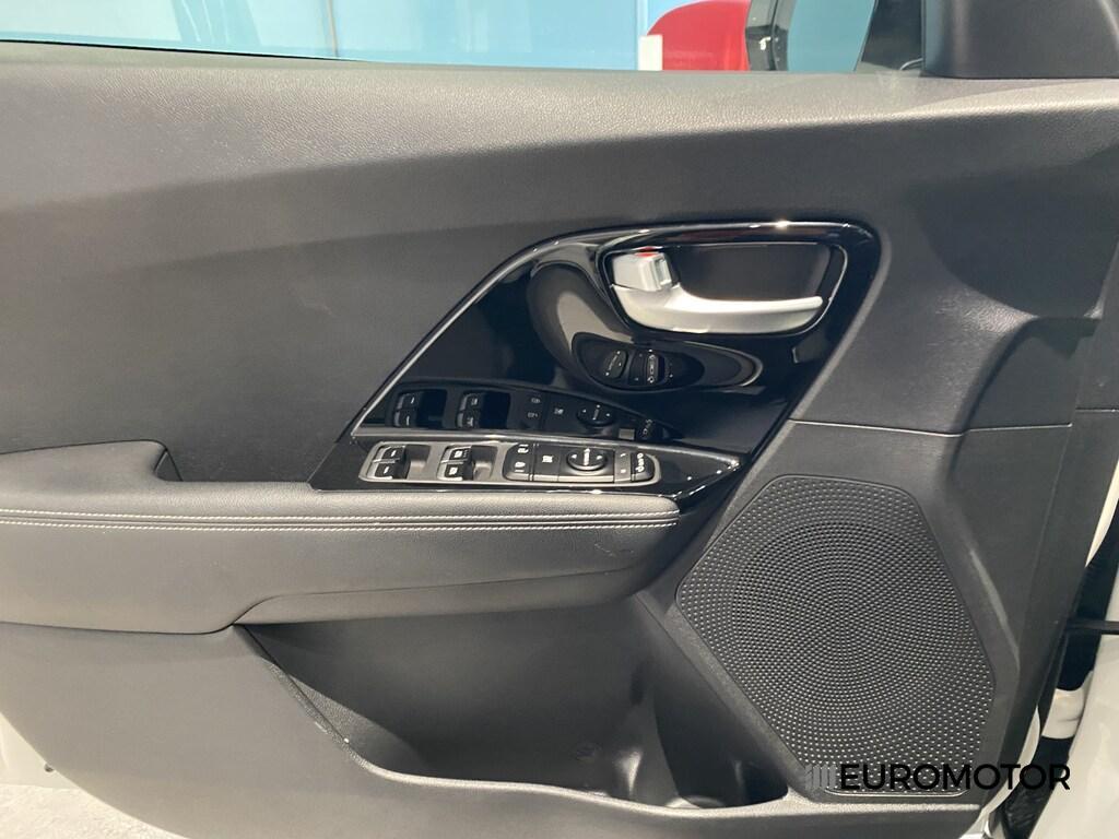 Kia Niro 1.6 GDI HEV Style Techno Pack 2WD DCT