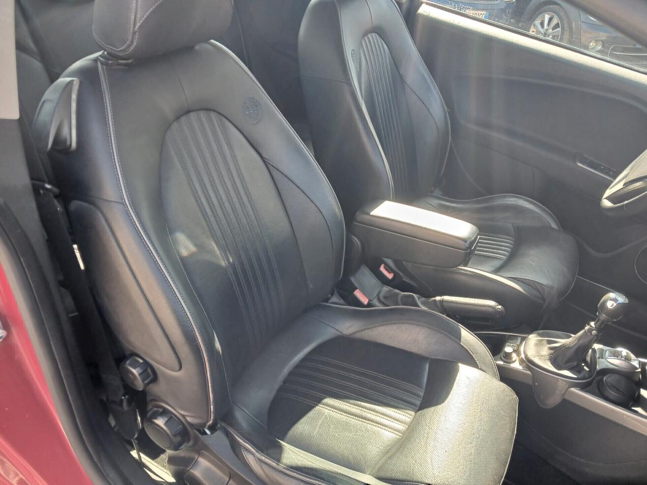 Alfa Romeo MiTo 1.6 JTDm 16V Distinctive