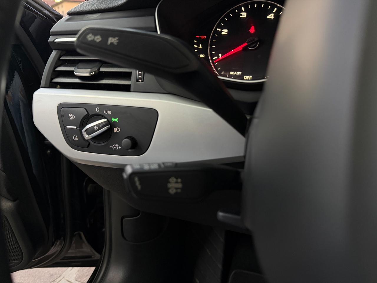 Audi A4 2.0 TDI 150 CV ultra S tronic Sport Automatica