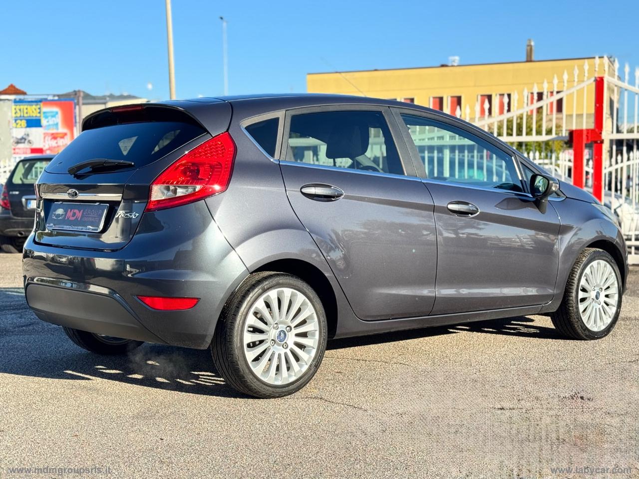 FORD Fiesta 1.4 TDCi 68 CV 5p. Titanium