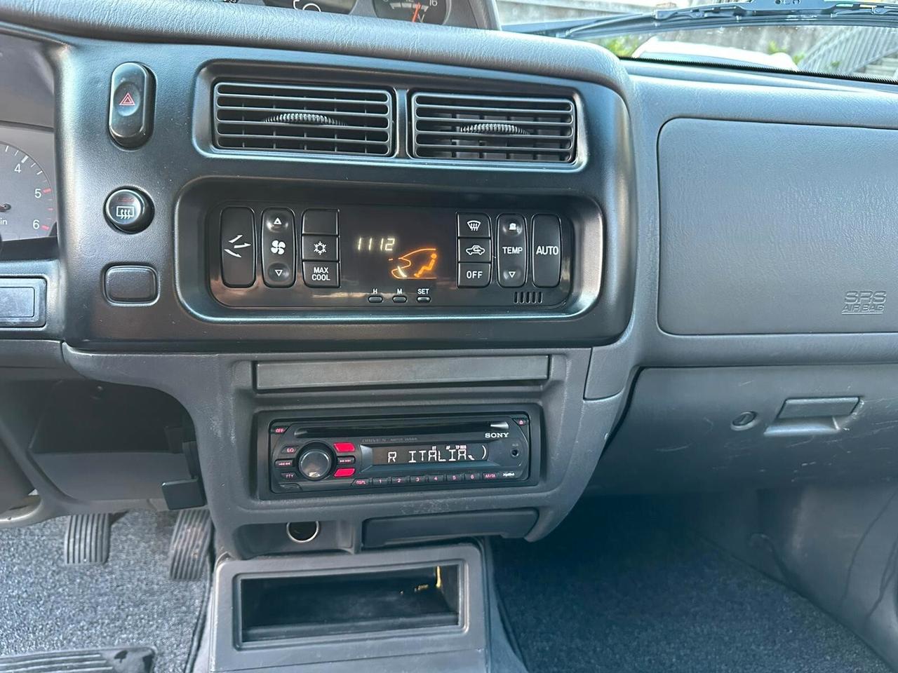 Mitsubishi L200 2.5 TDI 4WD Club Cab Pick-up GLS