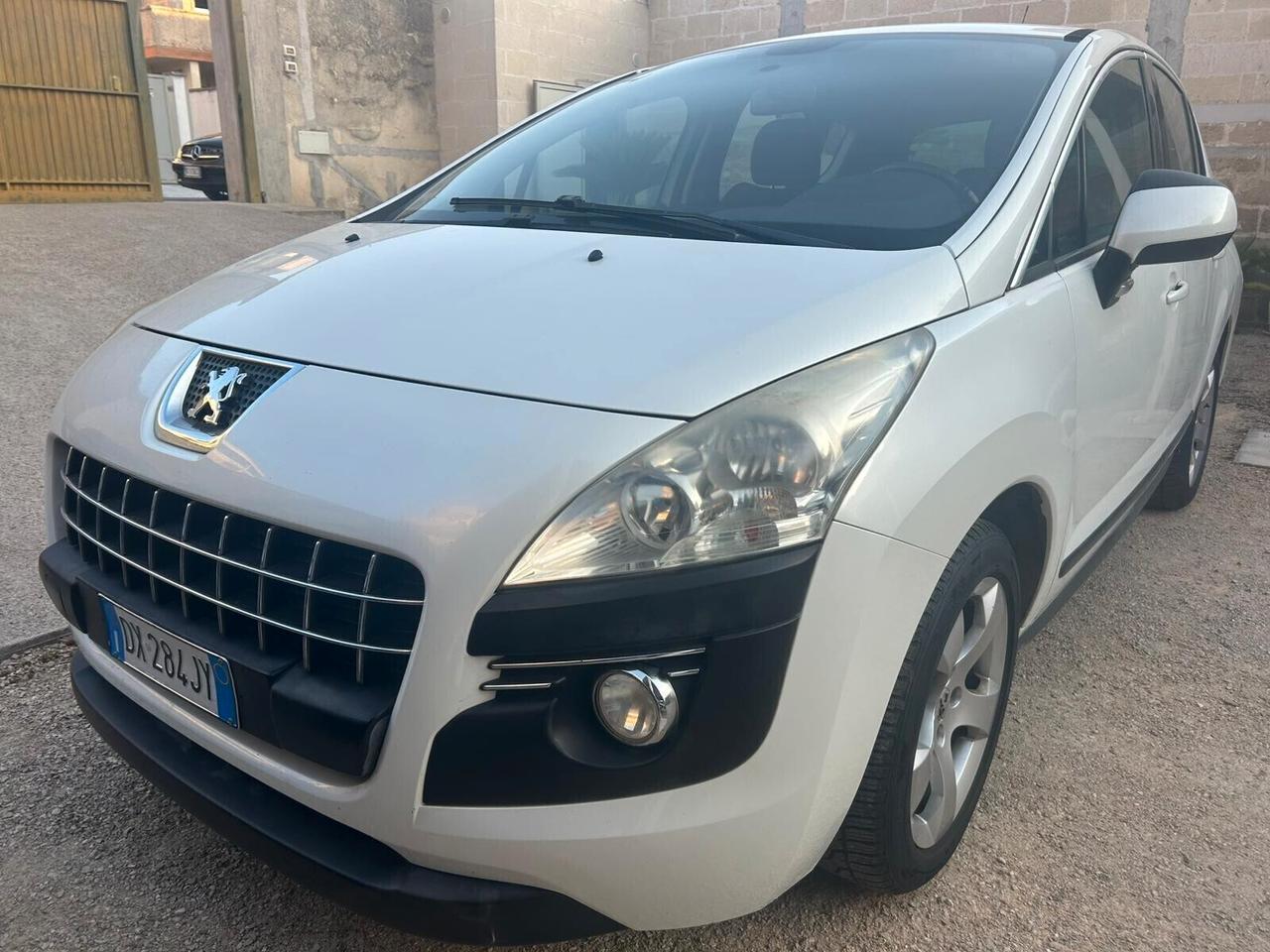Peugeot 3008 1.6 HDi 110CV Aut.