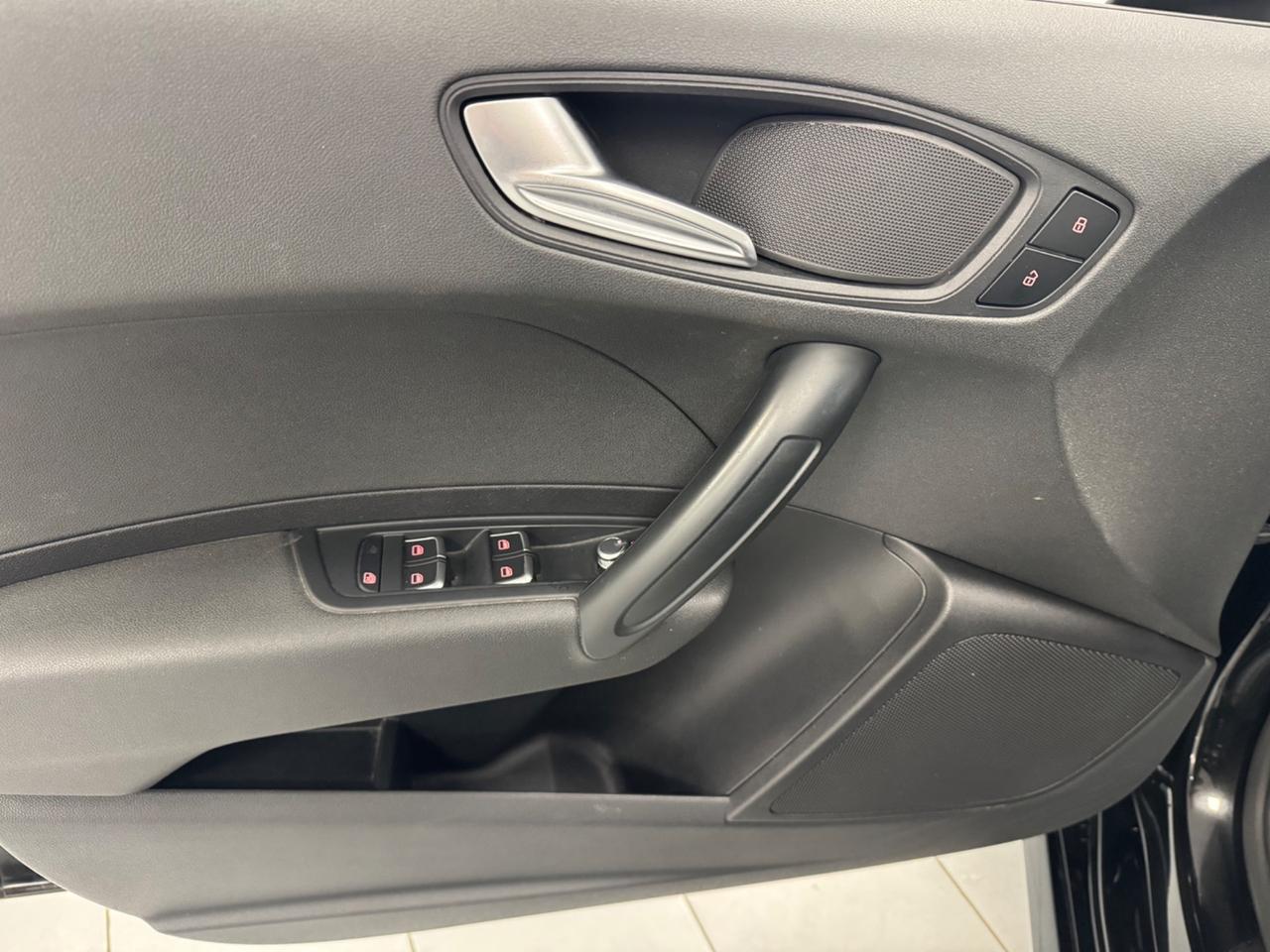 Audi A1 SPB 1.4 TDI S-LINE