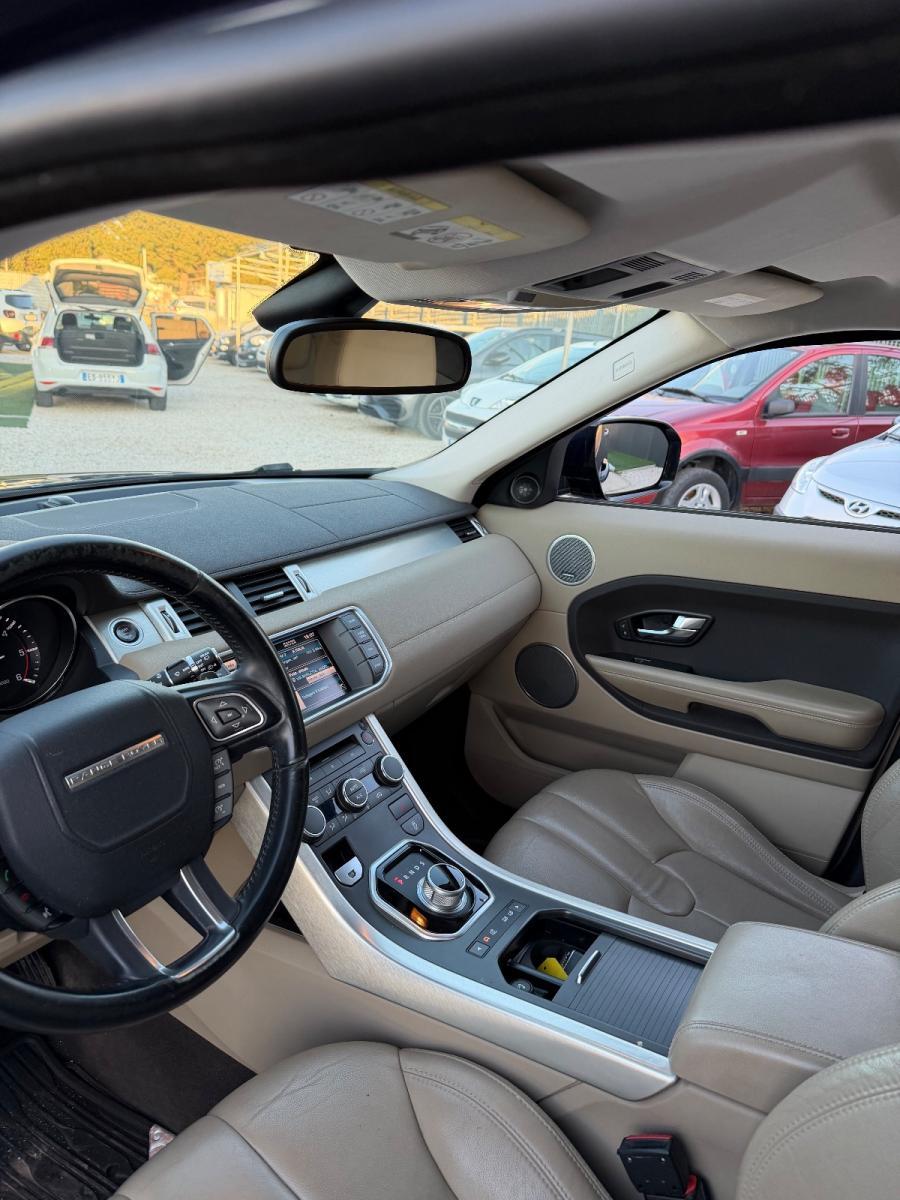 LAND ROVER - Range Rover Evoque - 2.2 TD4 5p. Dynamic