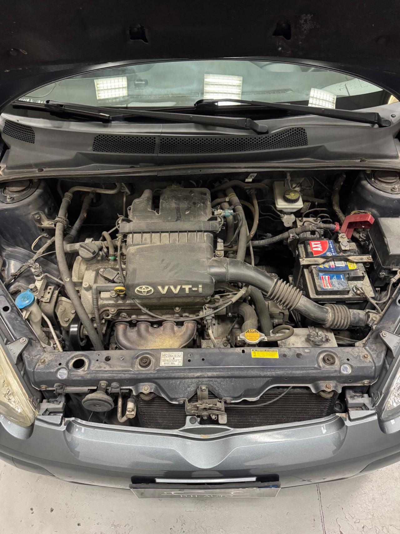 Toyota Yaris 1.0 5 porte Sol