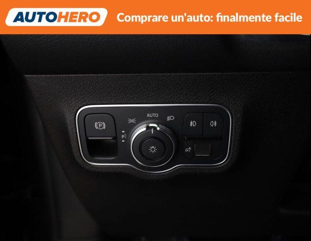 MERCEDES-BENZ GLB 200 d Automatic Executive