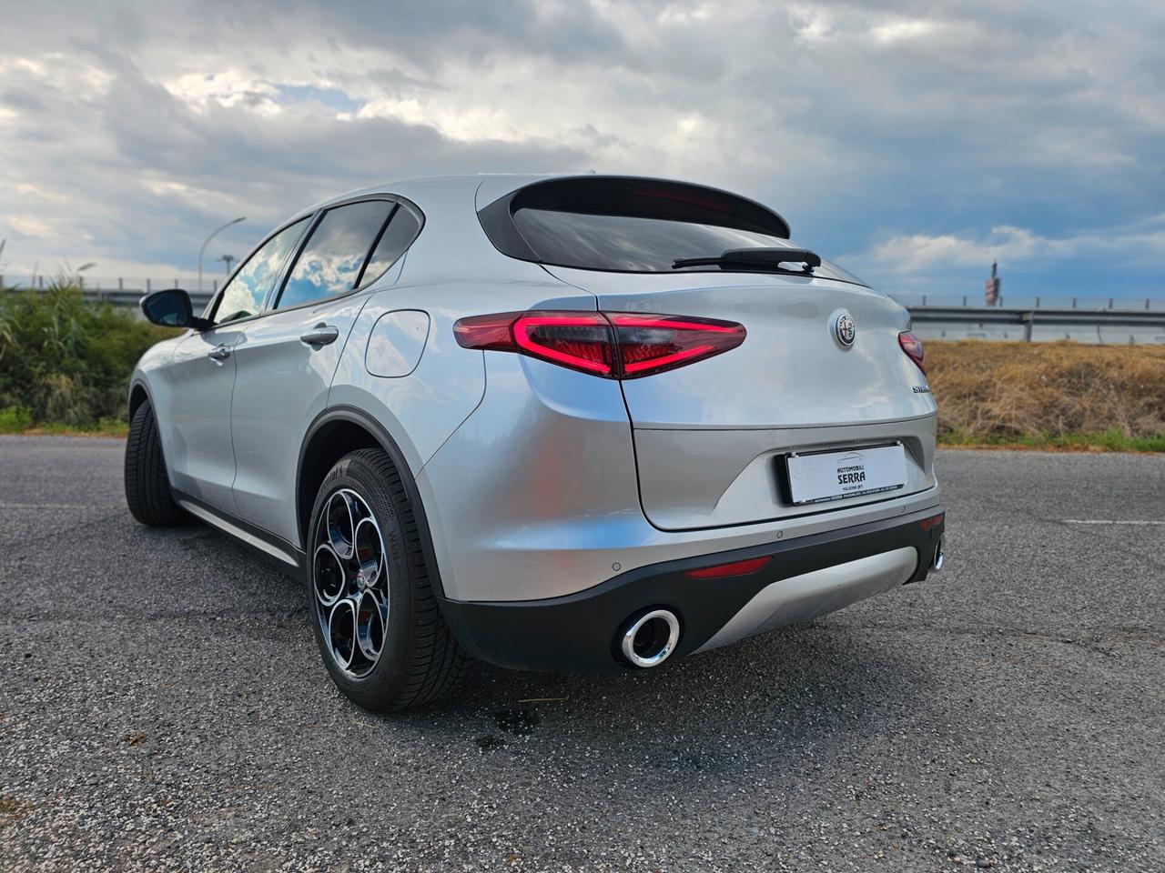 Alfa Romeo Stelvio 2.2 Turbodiesel 190 CV AT8 Q4 Business