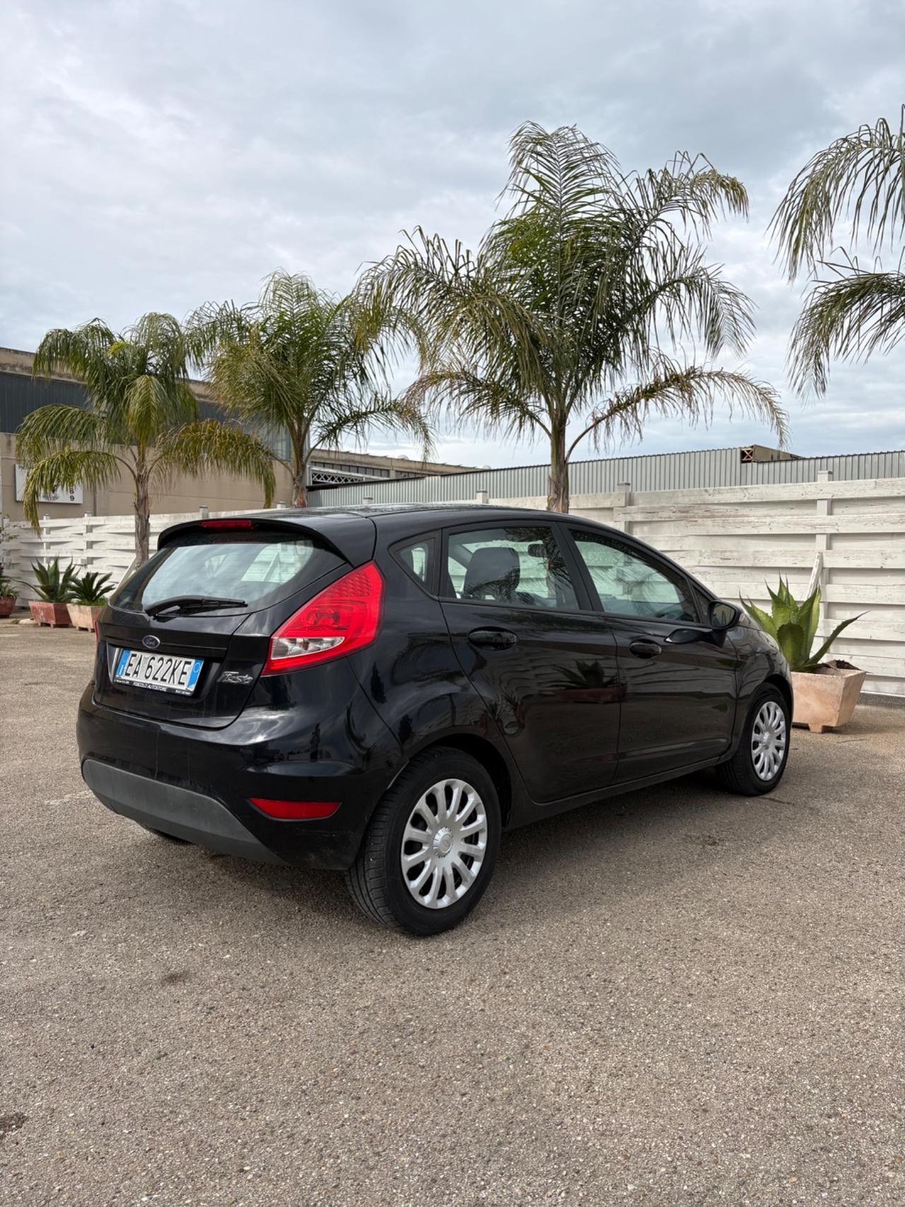 Ford Fiesta 1.4 GPL 5 porte