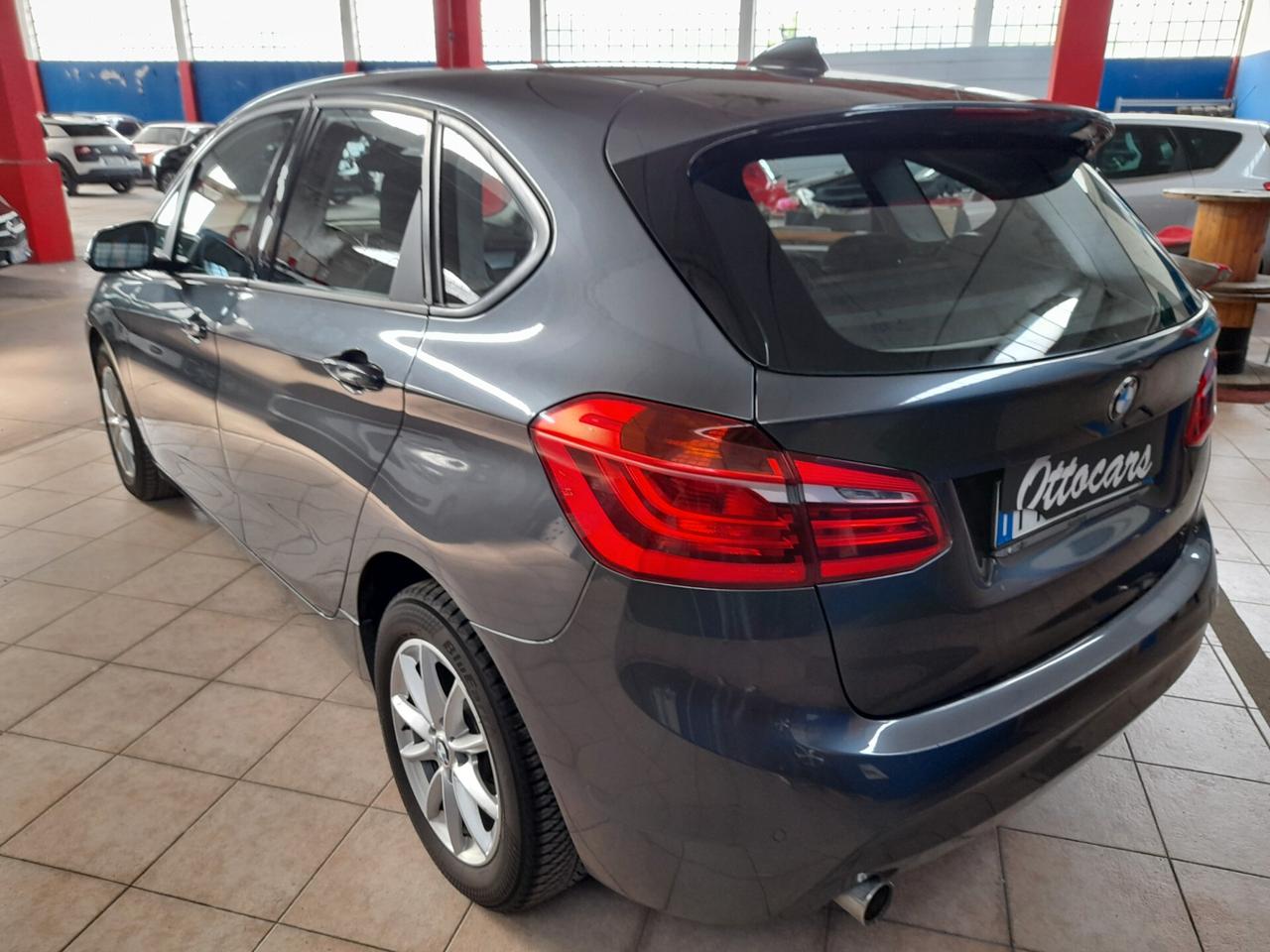 Bmw 2er Active Tourer 218d Advantage