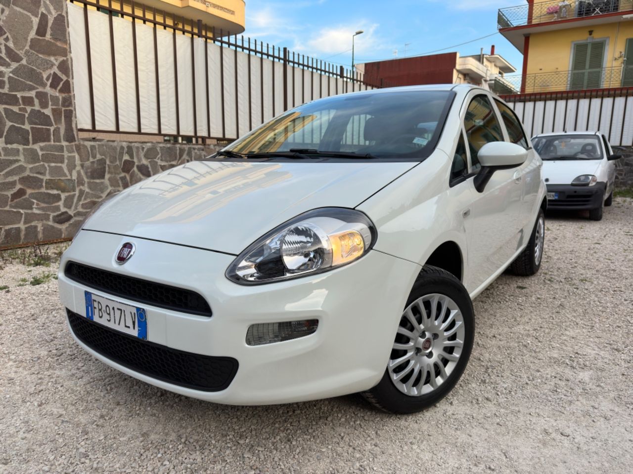 Fiat punto street 1.4 natural power da vetrina