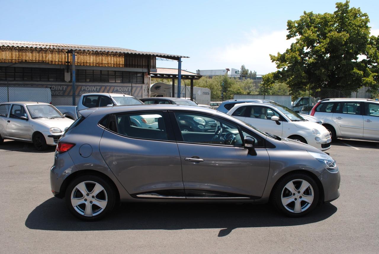 RENAULT CLIO 1.5 DCI 90 CV AUTOMATICA OK NEOPATENTATI
