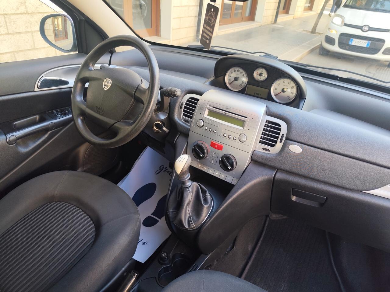 Lancia Ypsilon 1.2 BENZINA 60CV