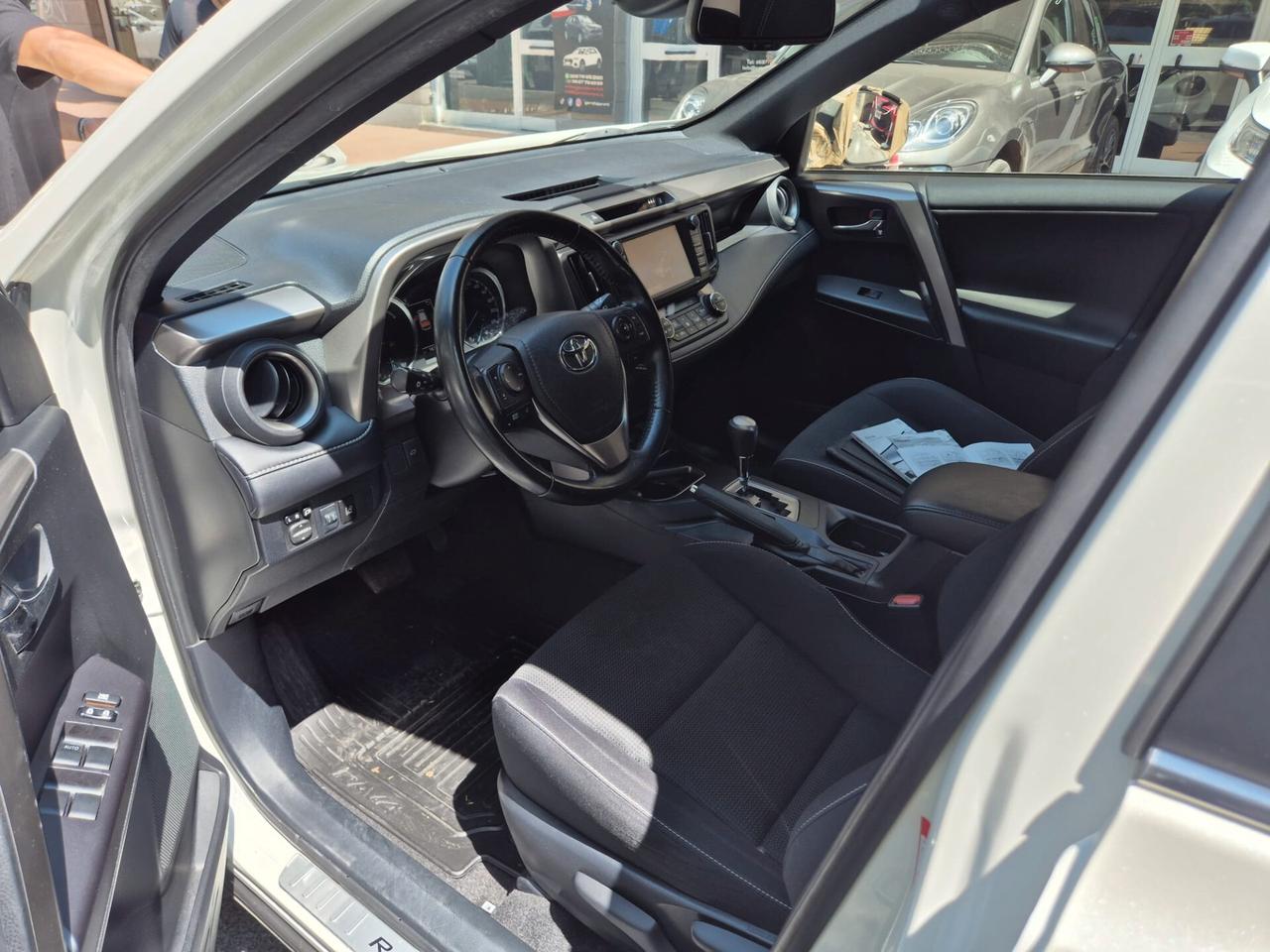Toyota RAV 4 2.5 Hybrid Style