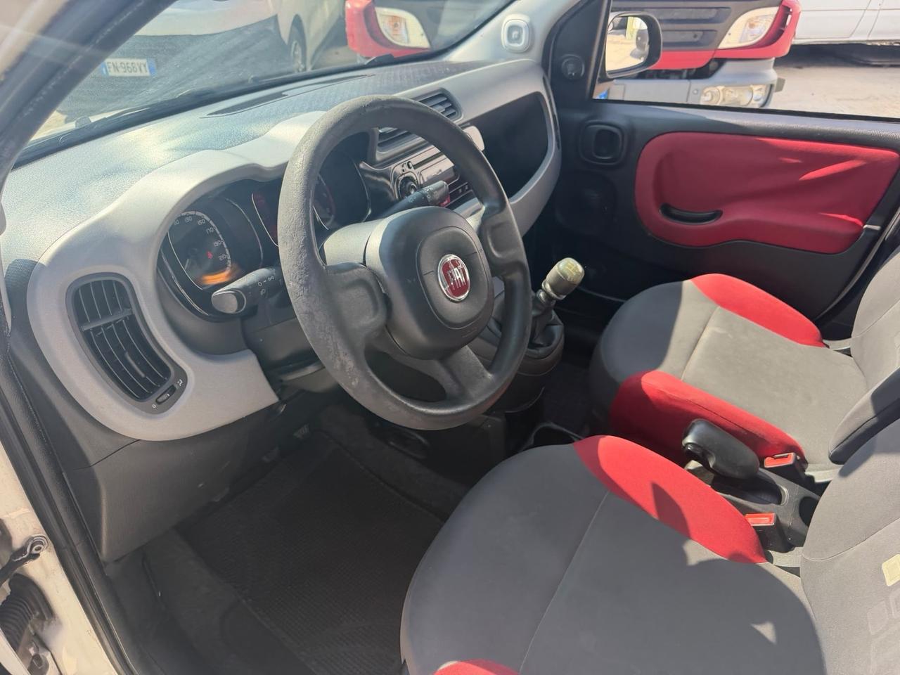 Fiat Panda 1.2 Lounge neopatentati