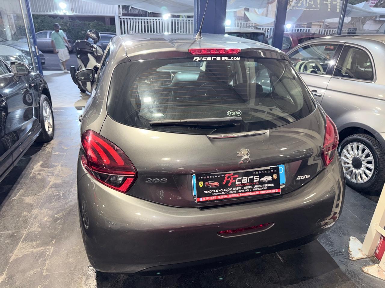 Peugeot 208 BlueHDi 75 5 porte Allure
