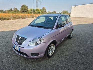 Lancia Ypsilon 1.2 69 CV Diva Euro 5 NEOPATENTATO