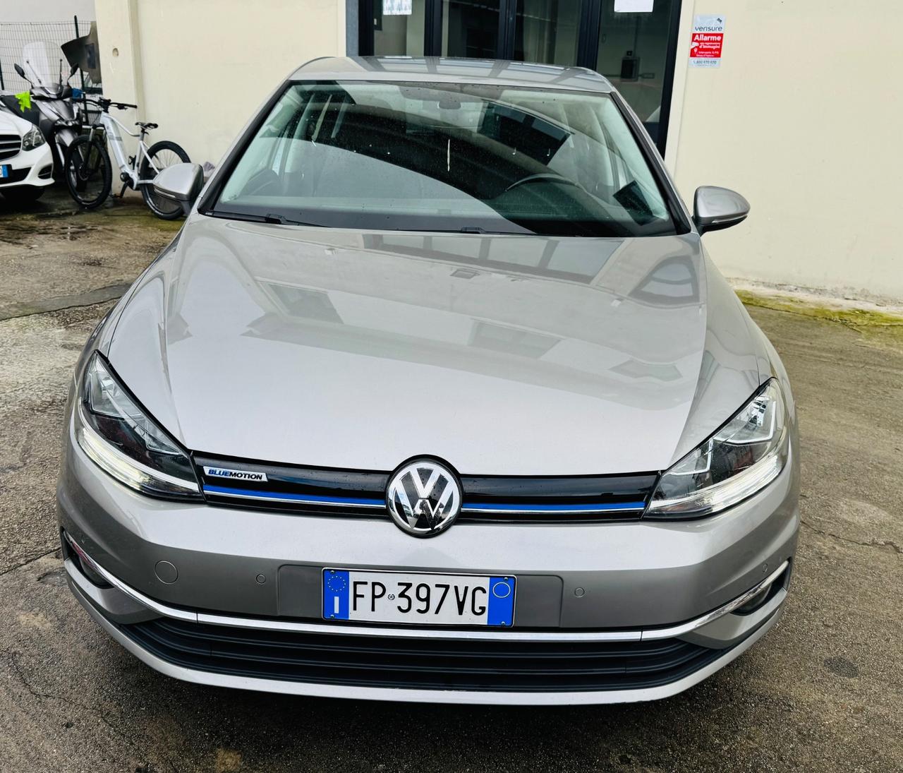 Volkswagen Golf 1.4 TGI 5p. Executive BlueMotion ok neopatentati