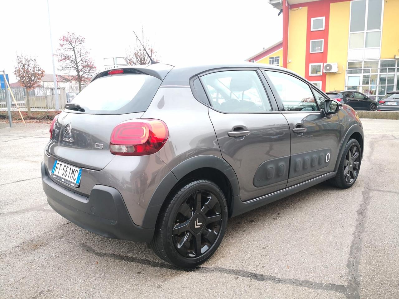 Citroen C3 1.5 BlueHDi 100 S&S Shine ***UNIPROPRIETARIO***