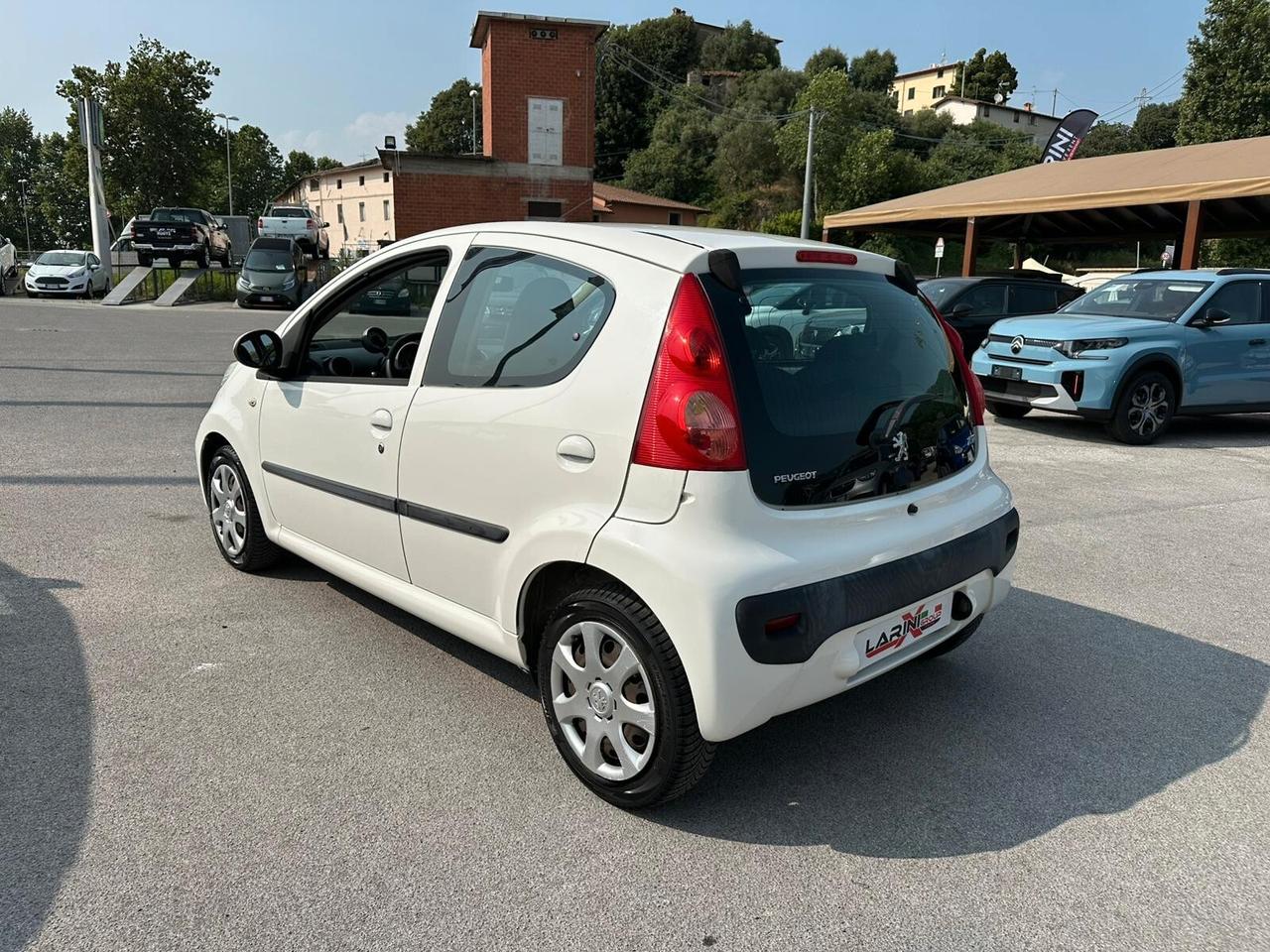 Peugeot 107 1.0 68CV 5p. Sweet Years