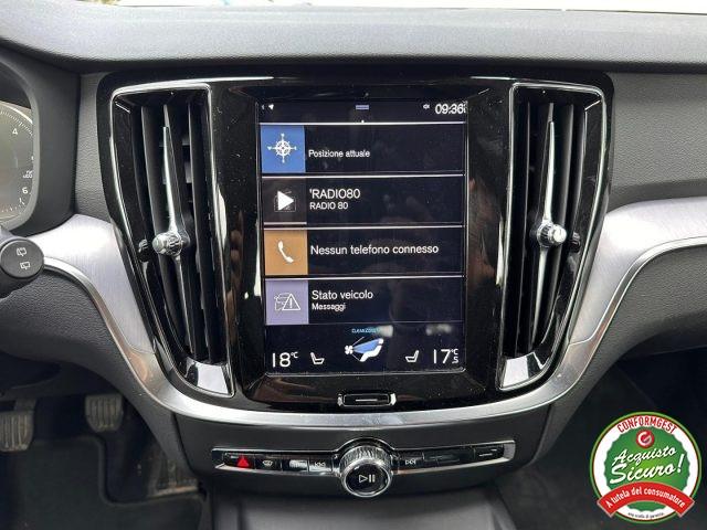 VOLVO V60 D3 Momentum PRO Navi Led Uniproprietario