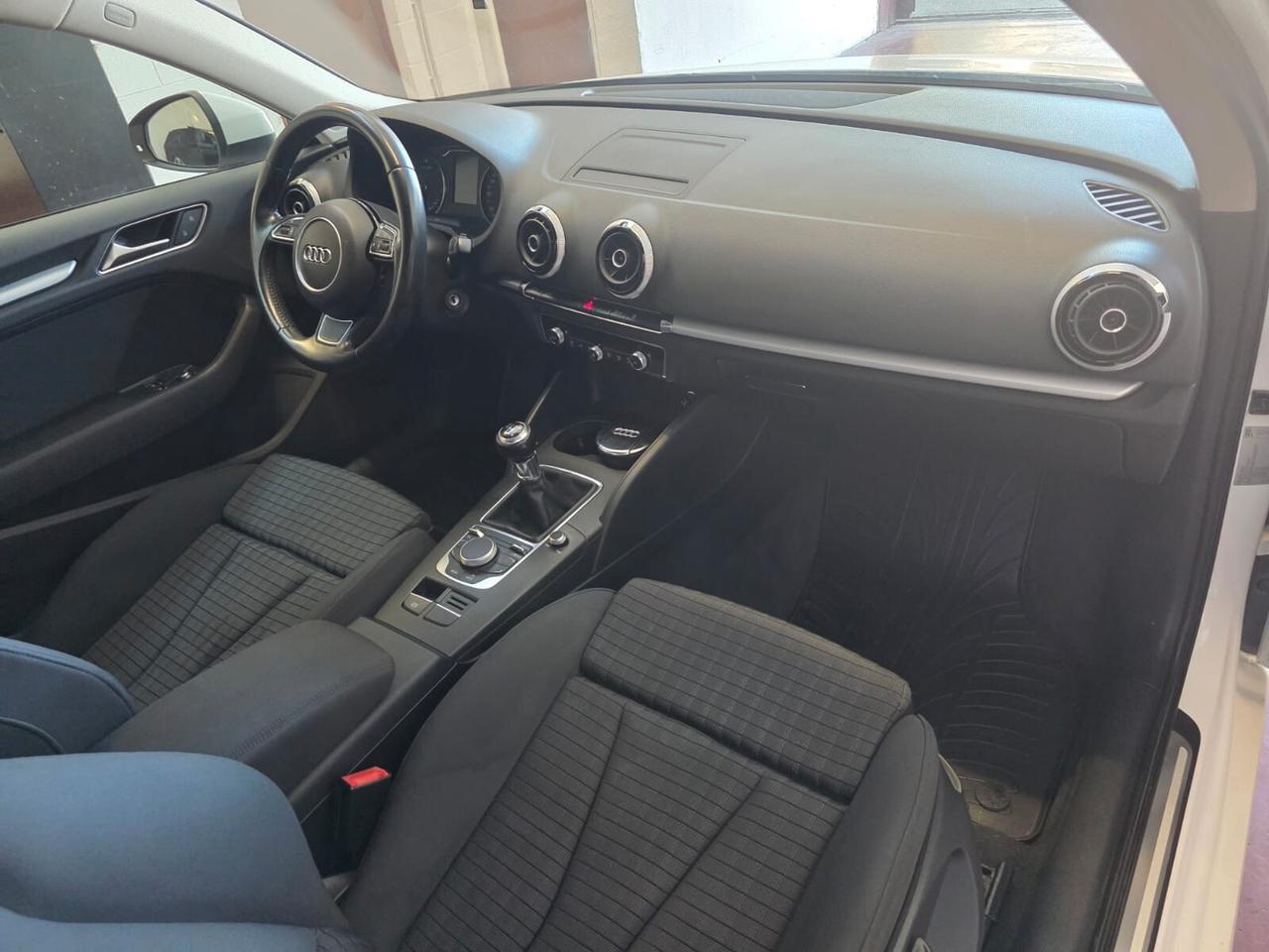 Audi A3 1.6 TDI clean diesel Ambition