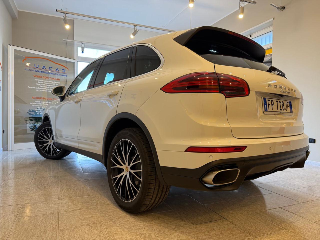 Porsche Cayenne 3.0 Diesel Platinum #6049