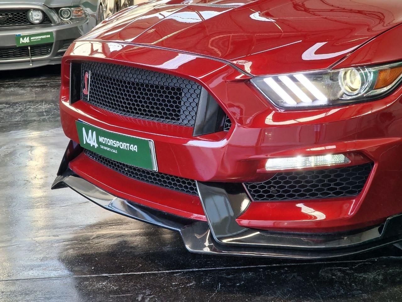 Ford Mustang 5.0 V8 GT Manuale