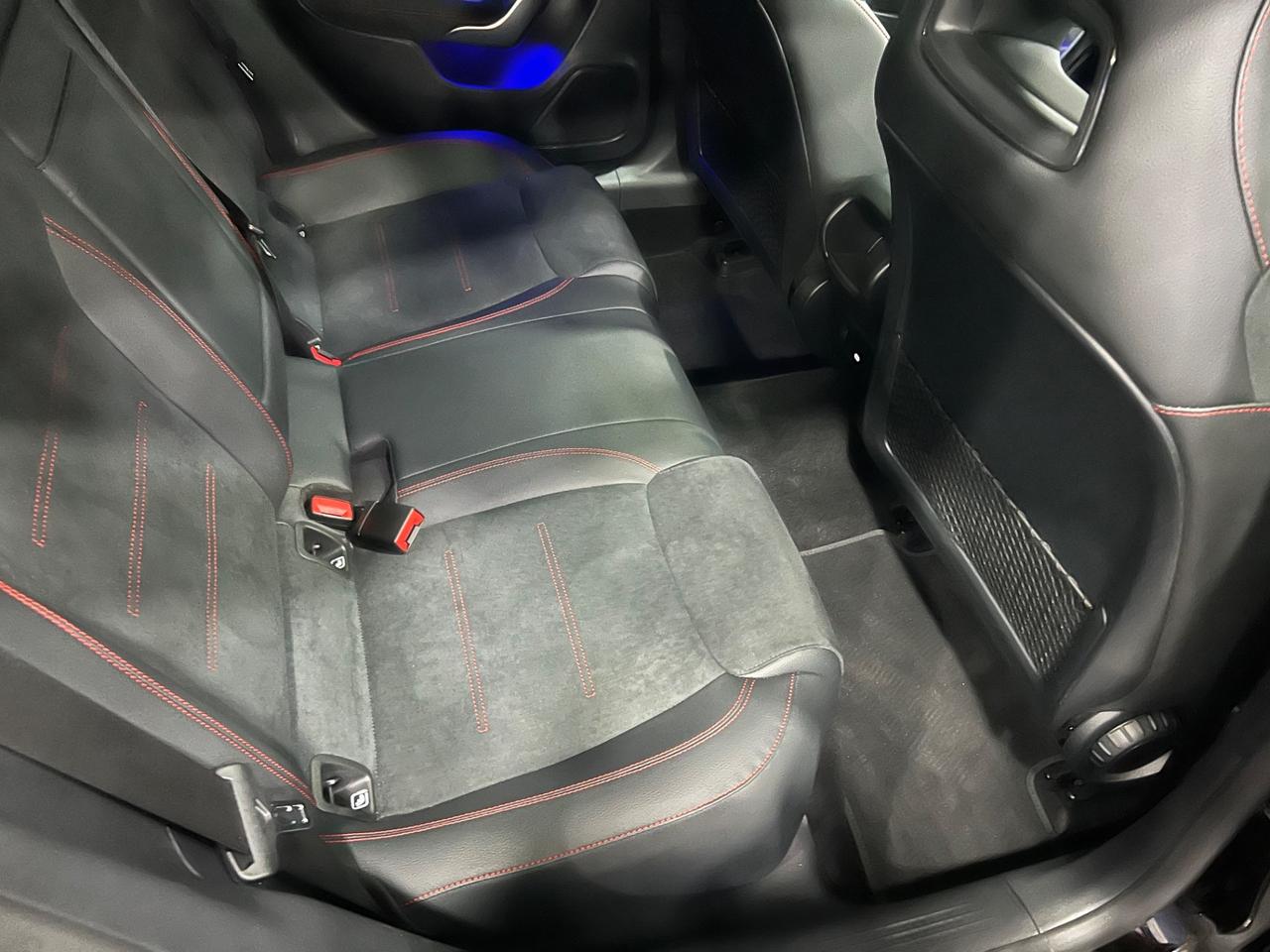 Mercedes Benz CLA 200d Aut. AMG Line Premium Plus 150 cv