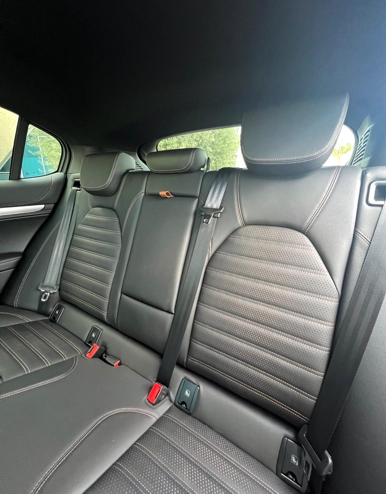 Alfa Romeo Stelvio 210CV Q4 Intensa - possibilità noleggio no scoring