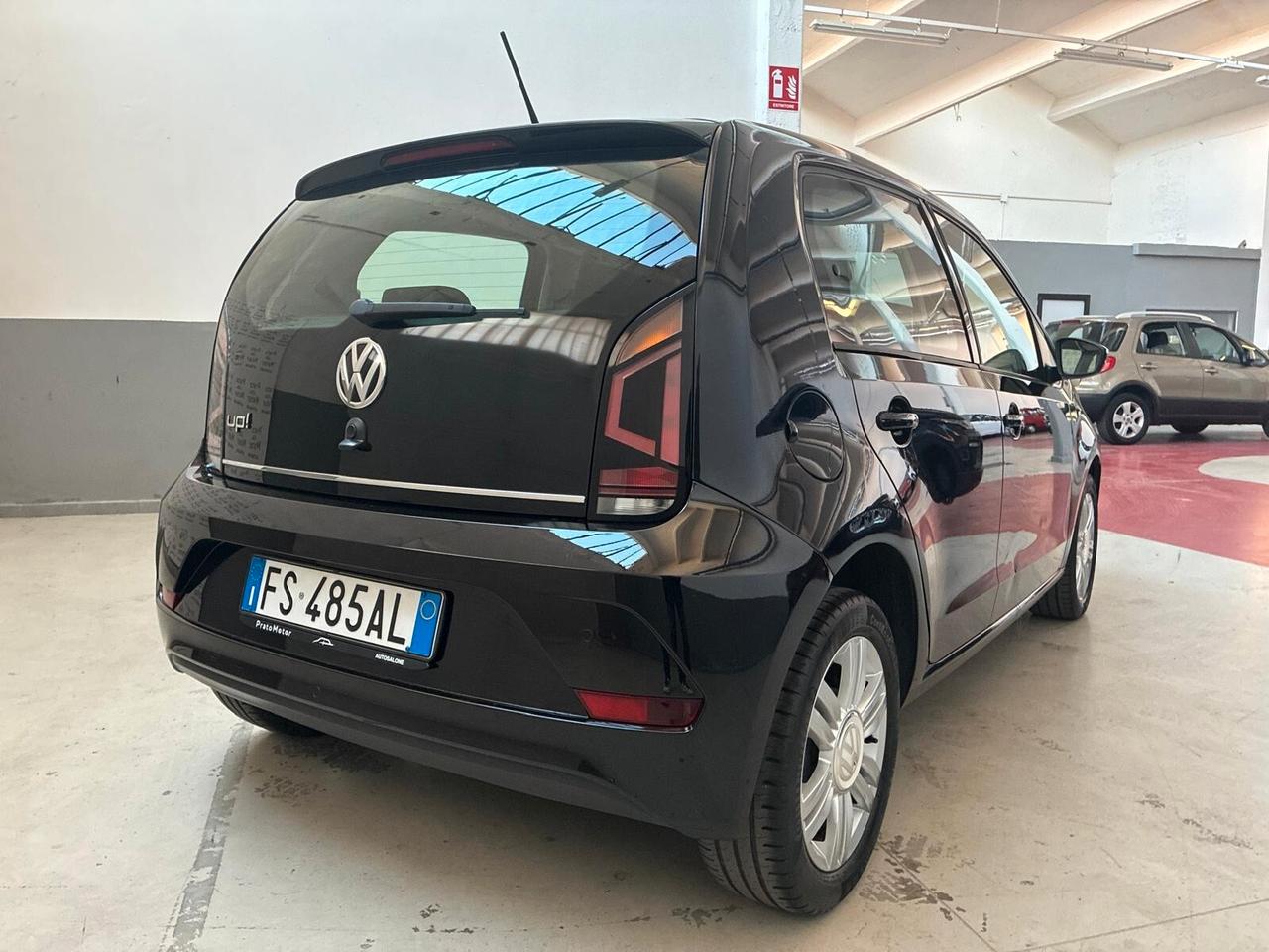 Volkswagen up! MOVE