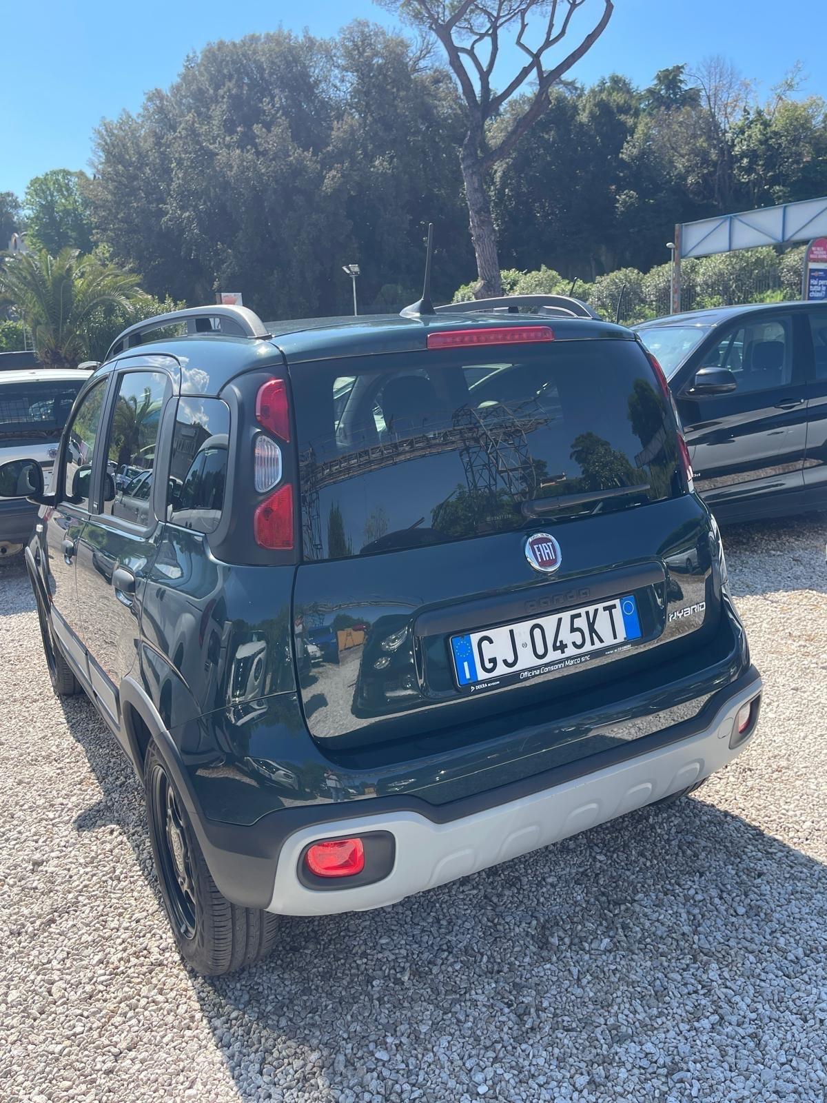 Fiat Panda 1.0 FireFly S&S Hybrid City Cross